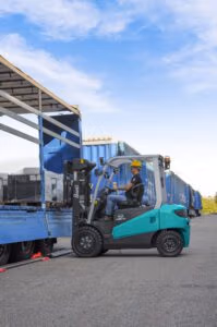 Elektro viljuškar Baoli KBE 35 u radu | Jović Viljuškari Elektro viljuškar Baoli KBE 35 nosivosti 3.500 kg u radu