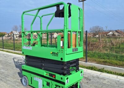 Platforma za rad na visini MX580
